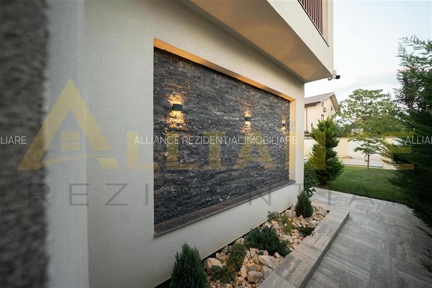 Vila Impresionanta cu Piscina Privata si Gradina de 850 mp in Comuna Berceni - 2