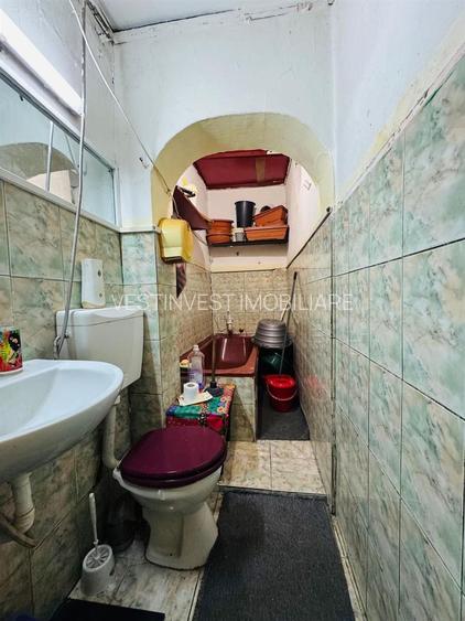 Apartament la curte comuna ULTRACENTRAL - 6