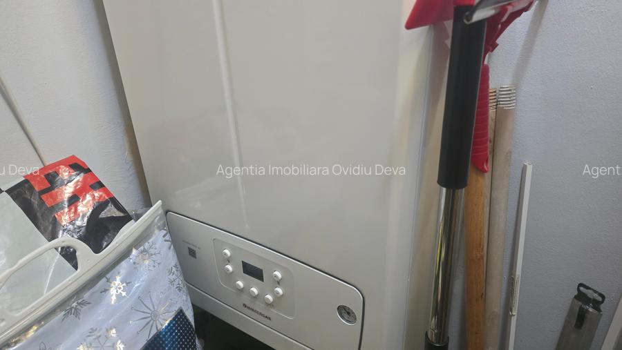 Vand apartament 2 camere decomandat Deva,  Decebal (Zamfirescu), parter,mobilat - 9