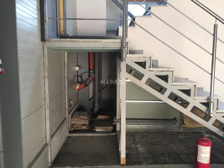 Spatiu birouri si depozit in Ploiesti, zona Xenia. - 26