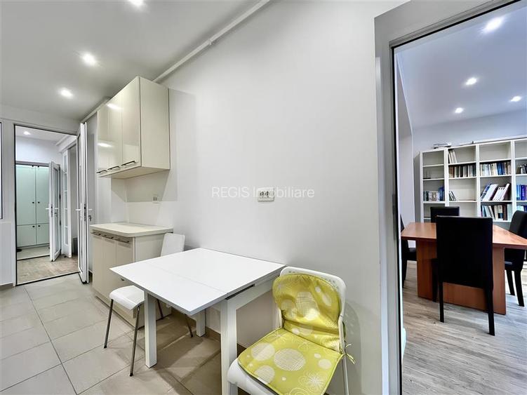 Apartament Decomandat Central cu 3 Camere potrivit unei S.C. - 3