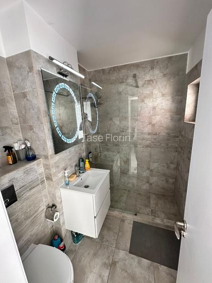 Proprietar vand apartament cu 3 camere - 9