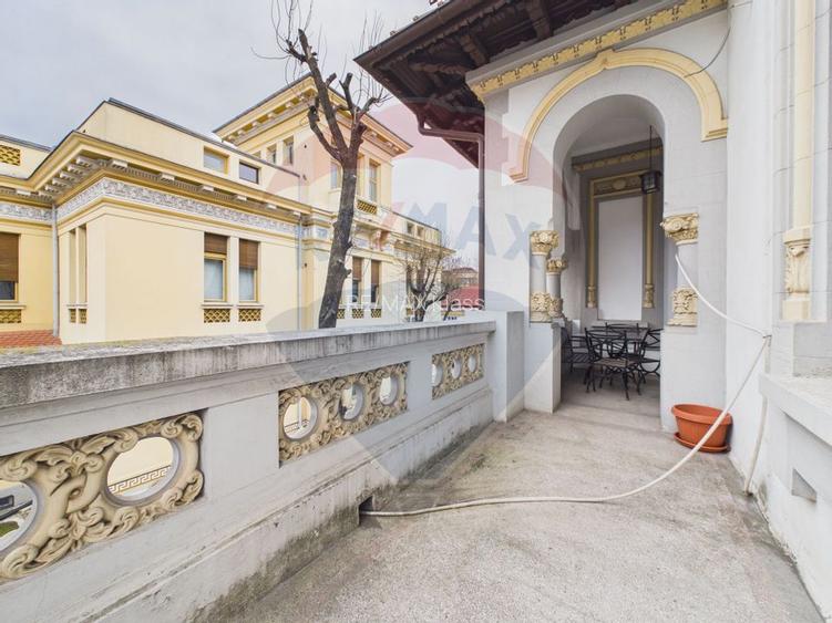 Casă / Vilă de inchiriat | Birouri | Clinici - 25