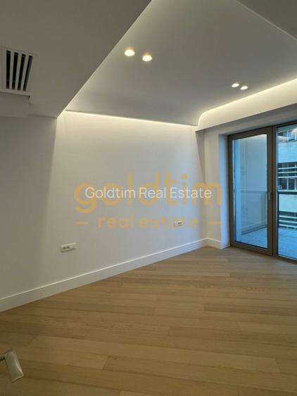 IANCU NICOLAE /PIPERA/CORTINA 126/LUMINOS SI SPATIOS/TERASA GENEROASA  - 8