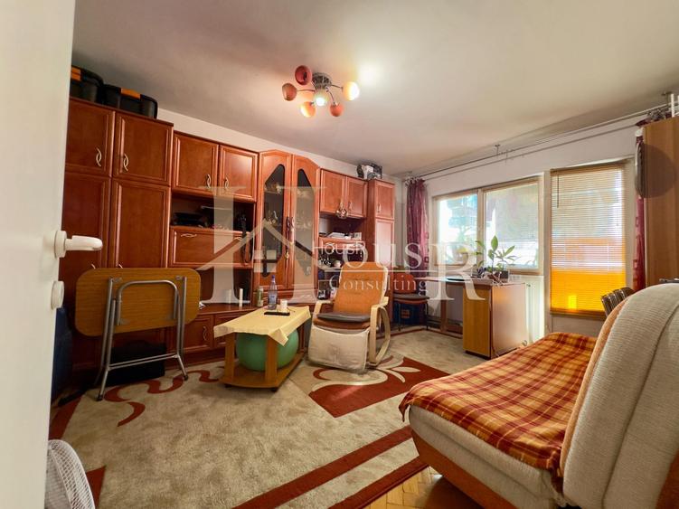 Etaj 1. Decomandat. 2 bai. Centrala termica proprie. - 4