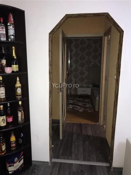 Apartament 3 camere semidecomandat etaj 1 Zona Soarelui - 9