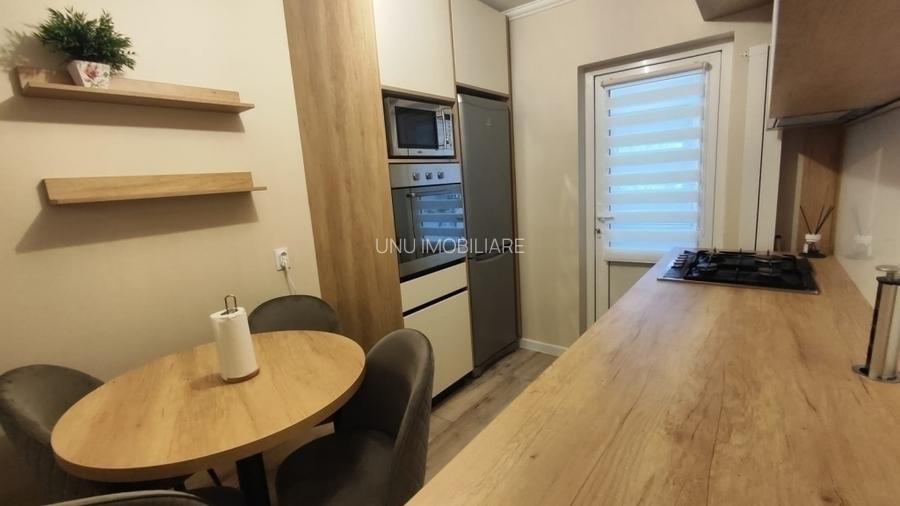 Dacia - Comat - 3 camere decomandat renovat complet - mobilat + utilat - modern - 3