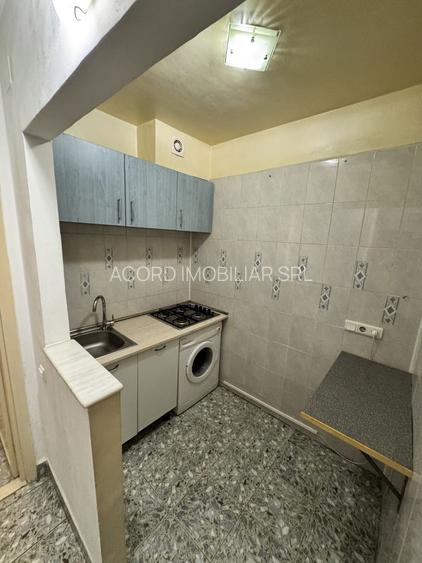 Garsoniera zona Abator - 6