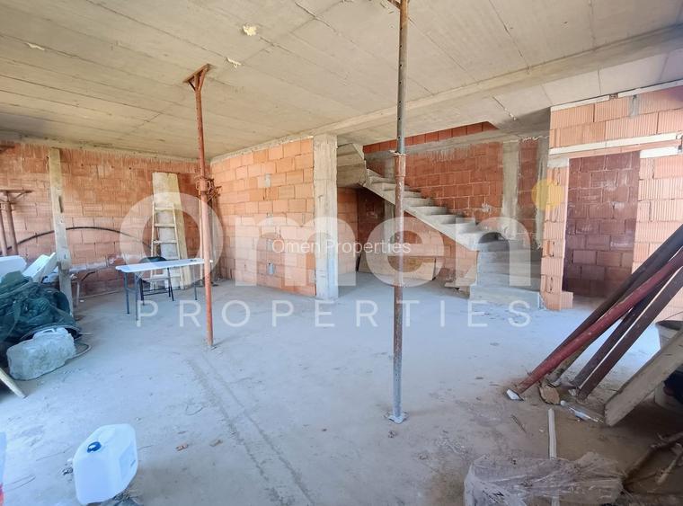 Duplex | La roșu | Zonă liniștită | Curte proprie - 9