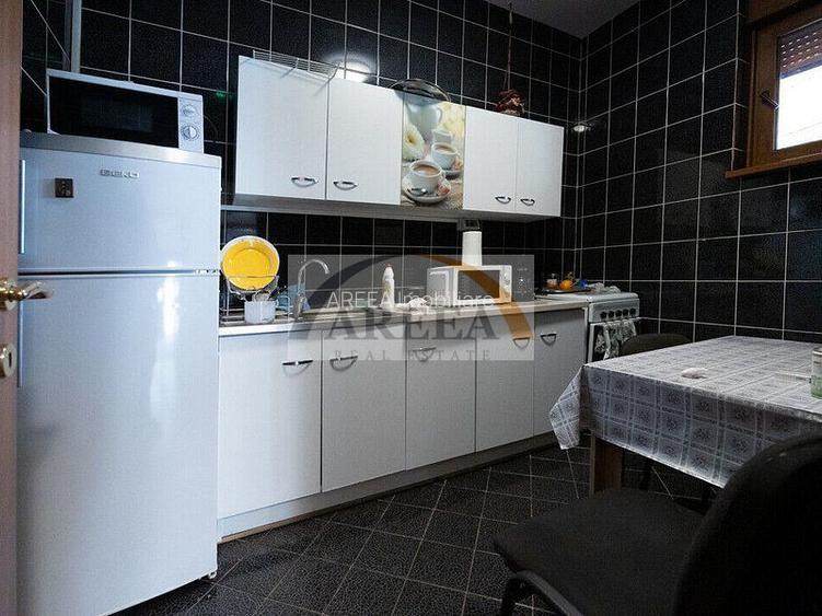 Vila cu 750 mp utili si teren de 1.480 mp in Erou Iancu Nicolae - 32