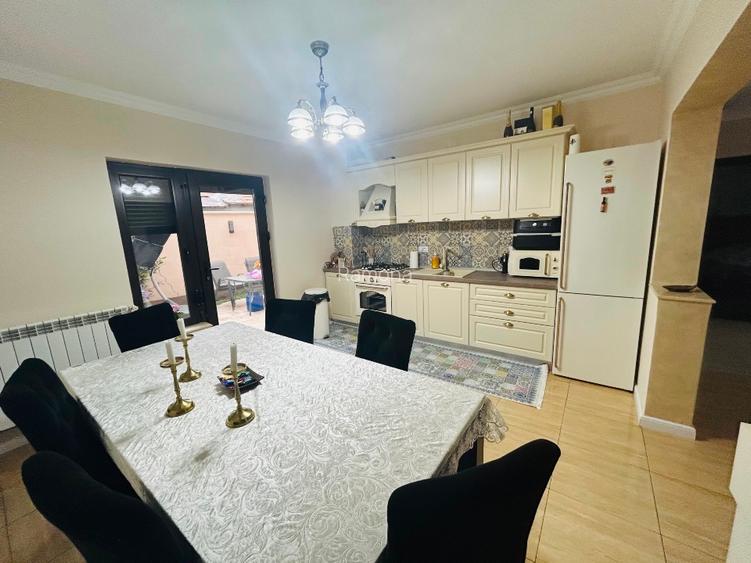 Vand casa mobilata utilata - 2