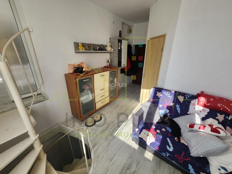 3 Camere. 2 Bai. Apartament pe 2 nivele. Pretabil investitie. - 12