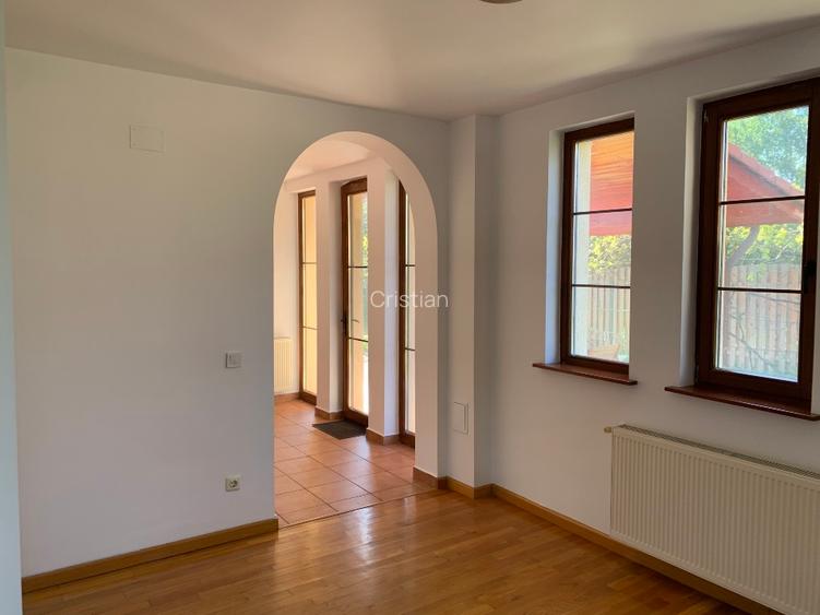  Curtea Domneasca, direct proprietar, vila individuala tip B cu garaj. - 5