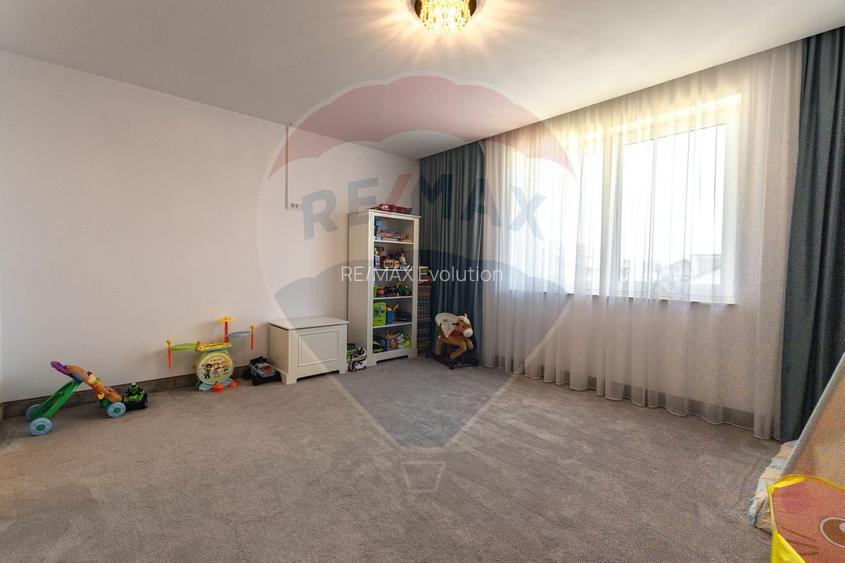 Vila premium 6 camere| Piscina incalzita | Teren 1091 mp | COMISION 0% - 40
