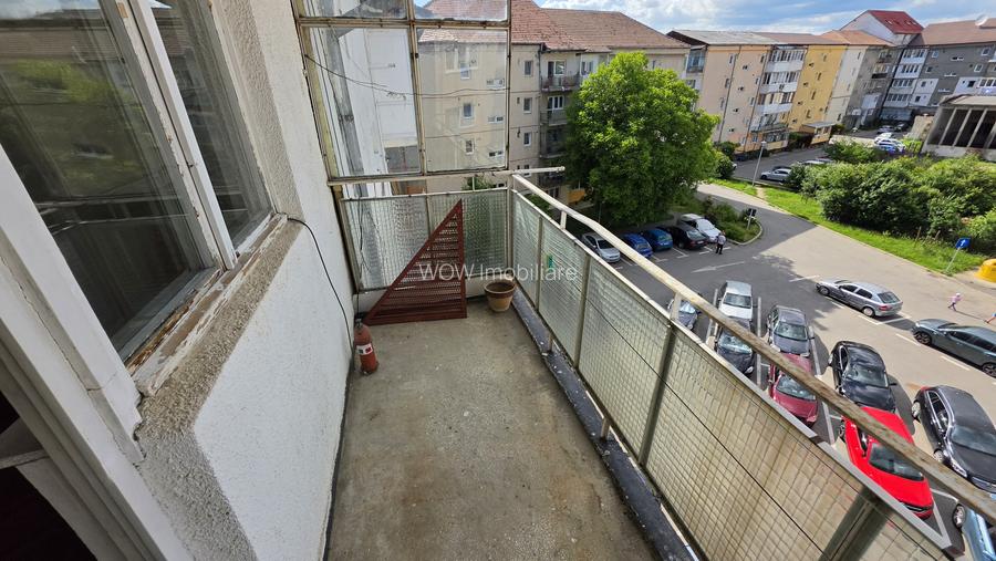 Apartament cu 3 camere 2 bai 2 balcoane si pivnita de vanzare in Strand - 11