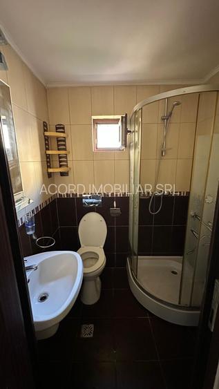 Casă de închiriat în zona Faleza Nord - 23