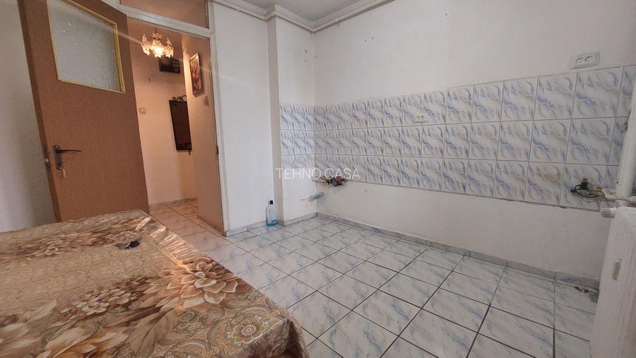 Apartament 2 camere Calea Vitan, vis-a-vis Pizza alla Napoli - 3