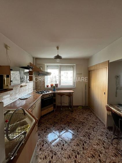Apartament 3 camere Pallady, pet friendly, etaj 1/10, balcon, metrou la scară - 3