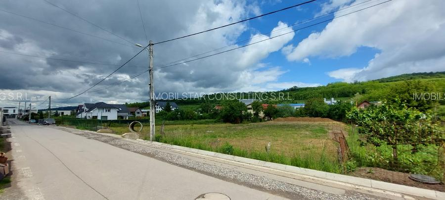 De vanzare 1250 mp teren intravilan cu utilitati in Corunca - 4