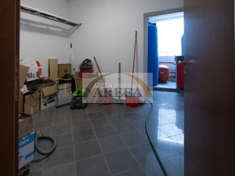 Vila cu 750 mp utili si teren de 1.480 mp in Erou Iancu Nicolae - 42