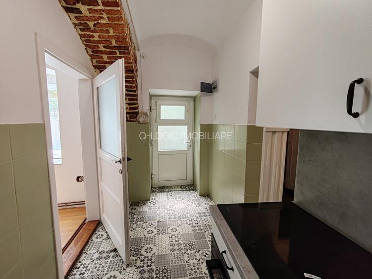 Apartament 2 camere mobilat si utilat zona Piata Sfatului - 14