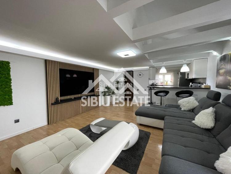 Apartament de vanzare, cu 4 camere,  82.4 mp. -Calea Cisnadiei (Ciresica) - 11