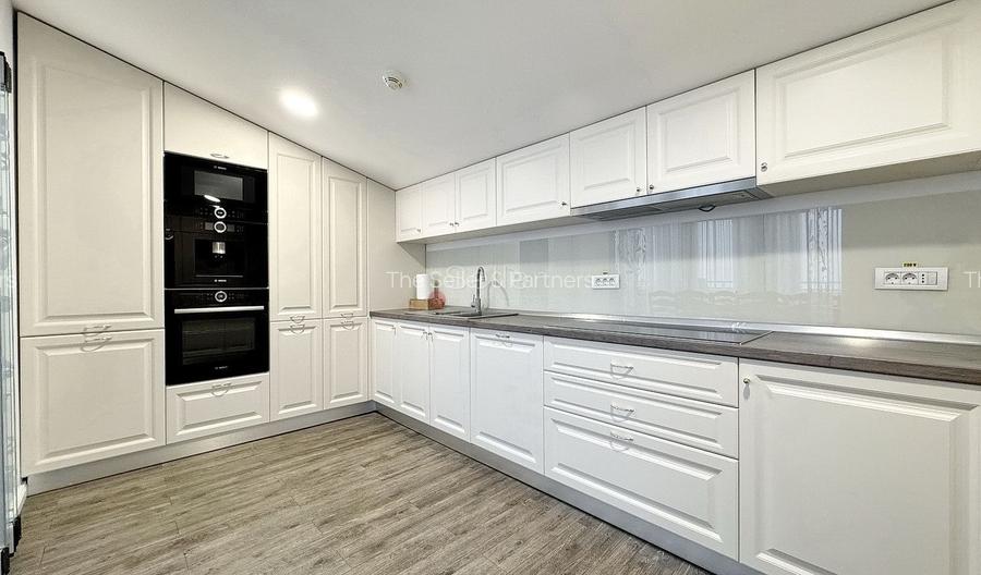 Penthouse generos cu priveliste spre Masivul Postavarul - 8