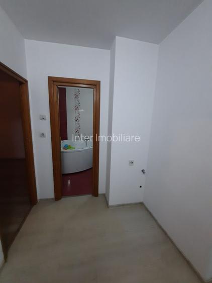 Apt 4 cam, decomandat, 94 mp utili,Traian / BCR / ANAF / Magic Cake - Cod 158644 - 12