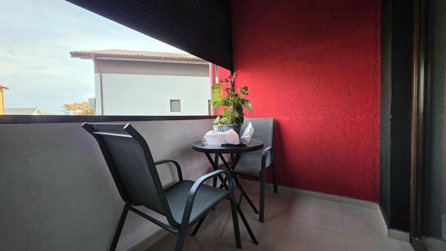 Apartament 2 camere, Mamaia Nord, in complex cu piscina