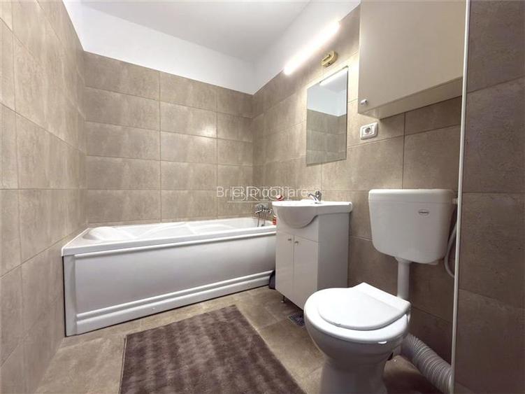 Prima Inchiriere! Garsoniera, 32mp, Parcare, Sanpetru - 4