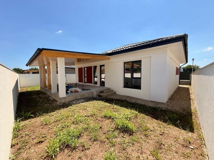 Casa Bragadiru, Parter, 4 camere, 400 mp teren