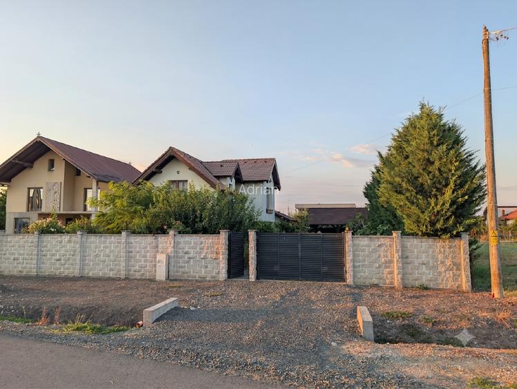 Vând casă individuală 4 camere, 160 mp utili - 3