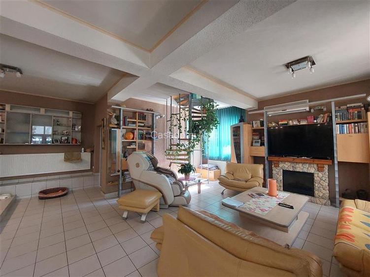 Ocazie! Posibilitate plata in rate la vanzator pe max. 5 ani! Vila la cheie, for - 2