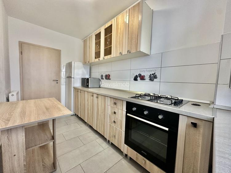 Garsoniera de inchiriat, zona Coresi - 7