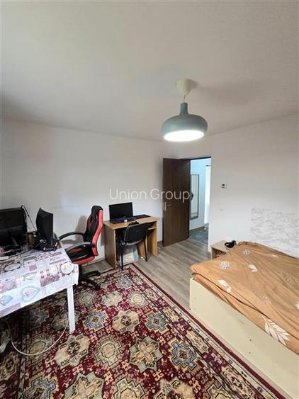 Casa Coiciu Locuibila, Teren 270 MP, Str. 8 Martie - 4