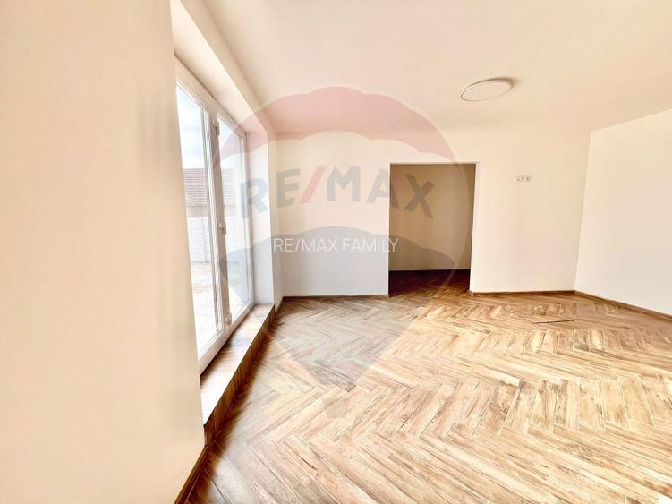 Casă de vânzare în zona Oncea, Str Ion Bogdan, teren 2.000 mp - 15