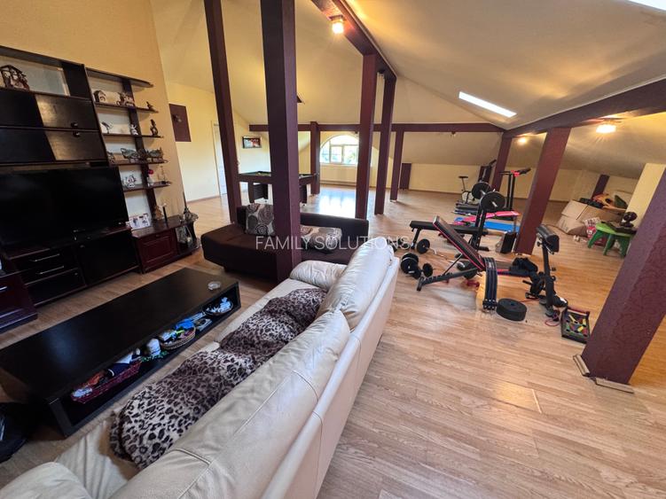 Casa deosebita sector 4 P+1+M. 6 cam.Util 418mp. Teren 1638m - 32