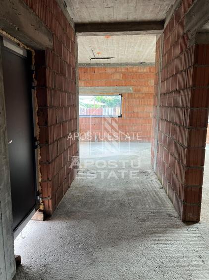 Casa individuala cu 4 camere si teren de 670 mp, Parta,  comision 0 - 13