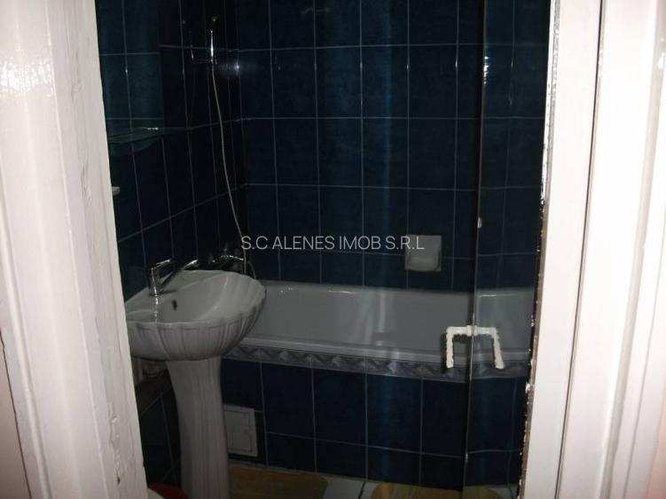 Braila garsoniera de vanzare zona ultracentrala Mioritei mobilata si dotata - 9