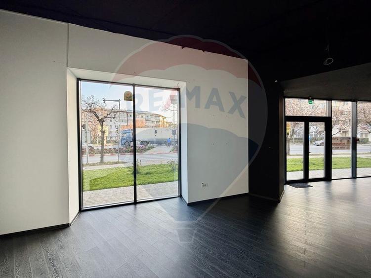 Spațiu comercial 270mp de închiriat în zona Nord