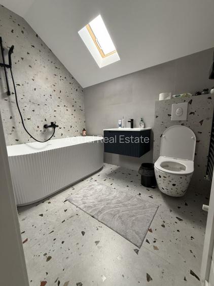 CASA  5 CAMERE |  VALU LUI TRAIAN |  132 MPU - 8