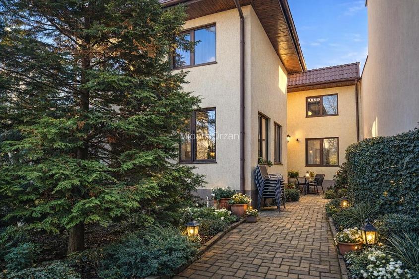 Domenii, vila individuala 6 camere,250mp - 2