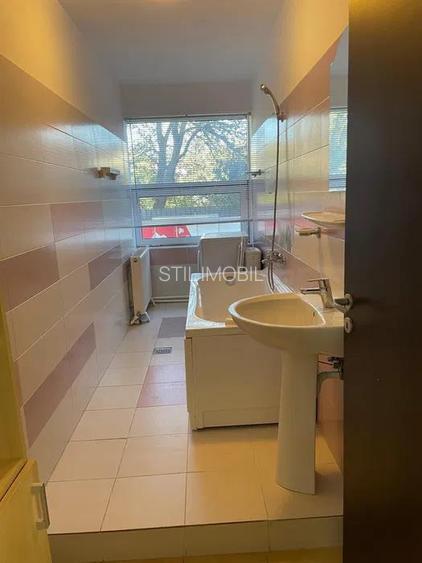 Apartament 2 camere Podul de Fier--580euro - 4