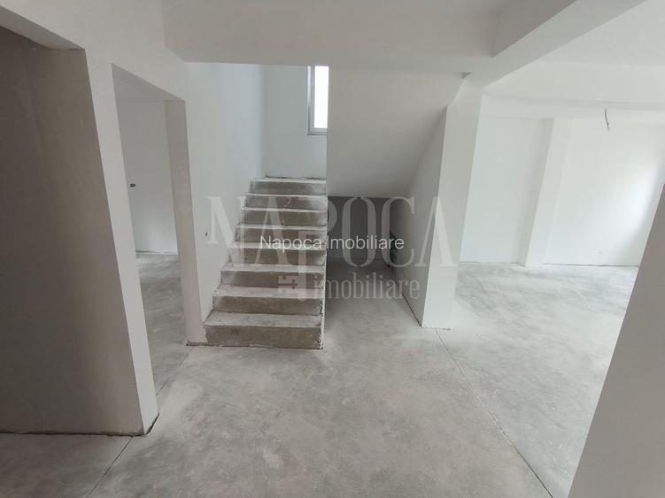 Casa 5 camere de vanzare in Dezmir - 5