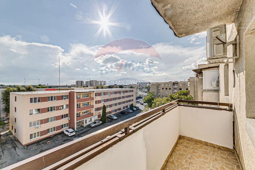 Apartament de vânzare cu 2 camere, P.ța UTA - 7