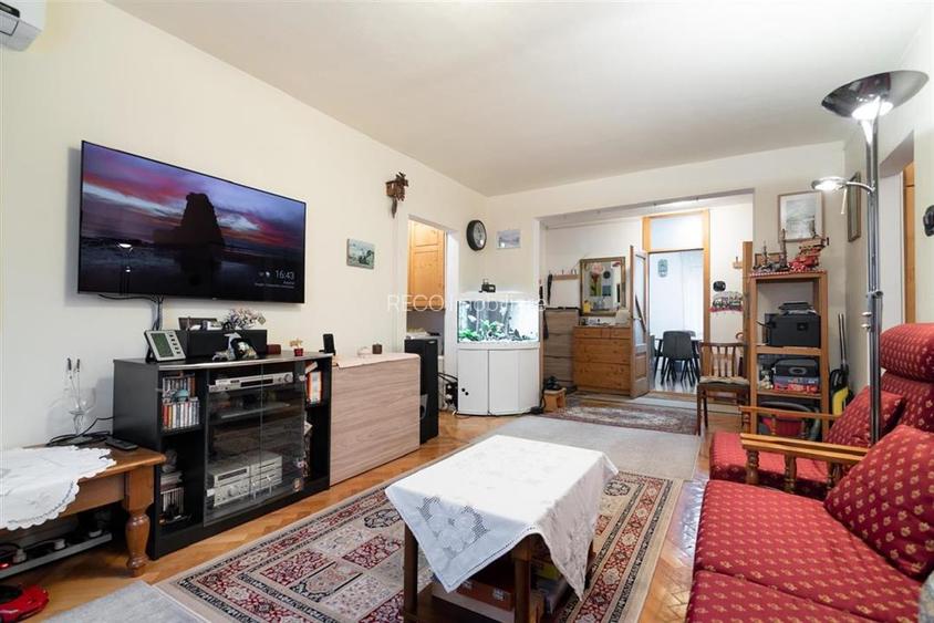 RECO Apartament 4 camere, decomandat, Bloc cu lift, Etajul 3, sub 1300 euro mp - 14