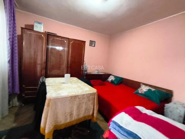 Apartament 2 camere, etaj 4/4, zona Podu Ros - 3