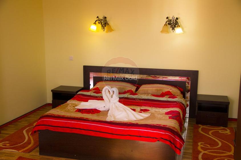 Hotel de vanzare la cateva minute de Podul Mogosoaia –Cu 40 de camere - 42