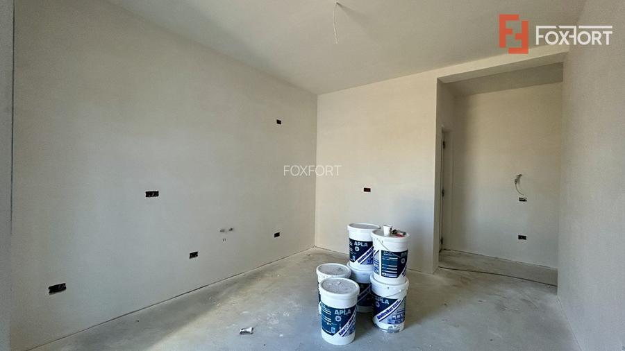 Duplex 4 camere despartit prin camera tehnica + pompa de caldura - Giarmata Vii - 11