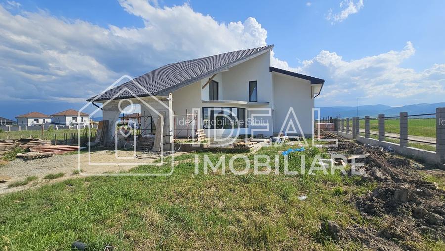 Casa Individuala Moderna cu 5 camere si 668 mpu curte, in Cristian - 19